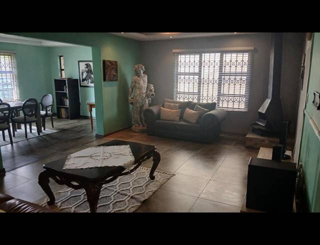 3 BEDROOM HOUSE FOR SALE IN NORKEM PARK